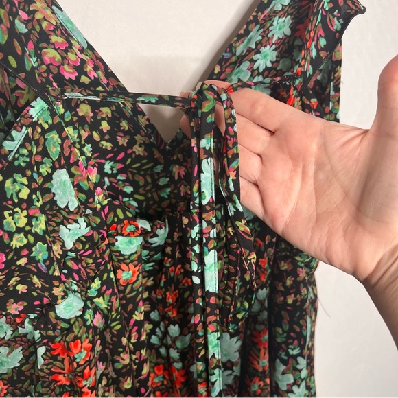 NWT! A Love Like You Floral Mini Dress. Size Large. - Picture 9 of 11